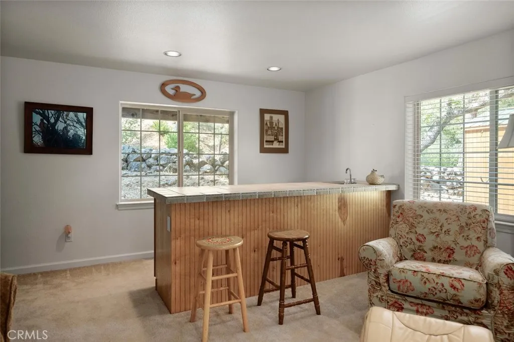 Wet bar