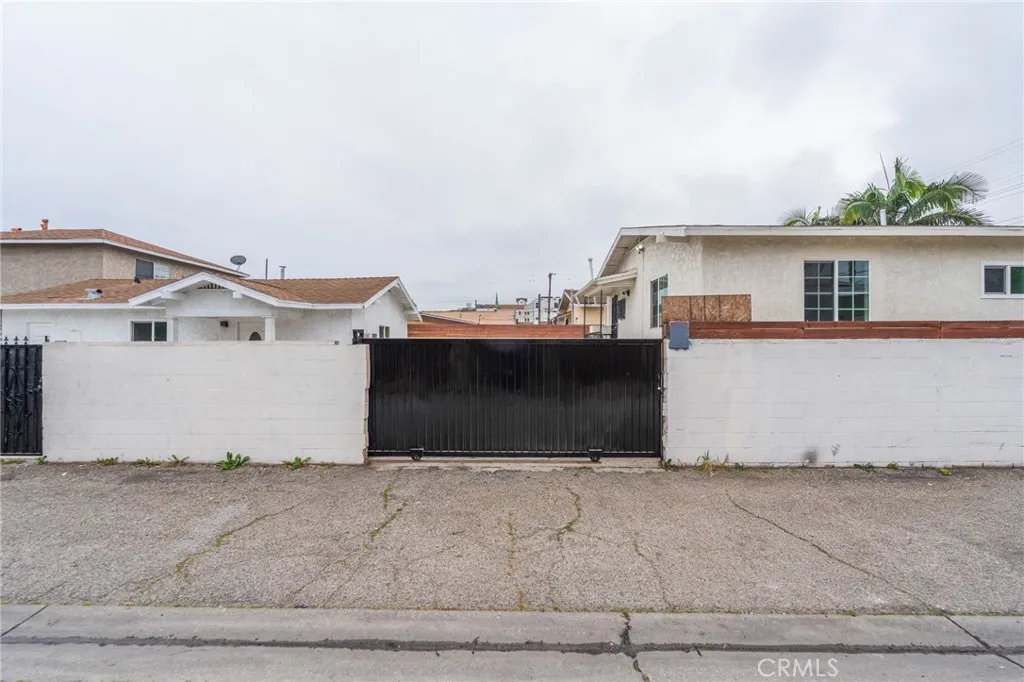 322 S Grand Avenue, San Pedro, California 90731 home-pic-17