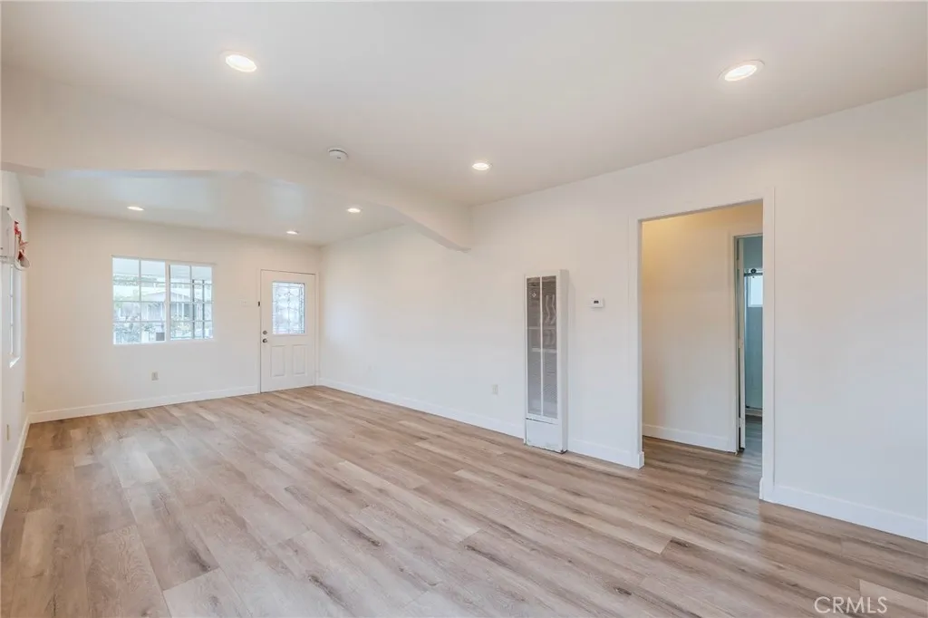 322 S Grand Avenue, San Pedro, California 90731 home-pic-8