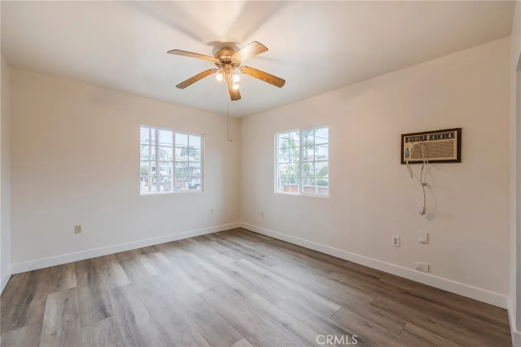 322 S Grand Avenue, San Pedro, California 90731 home-pic-9