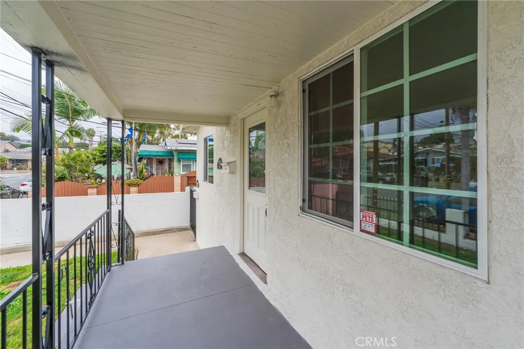 322 S Grand Avenue, San Pedro, California 90731 home-pic-4