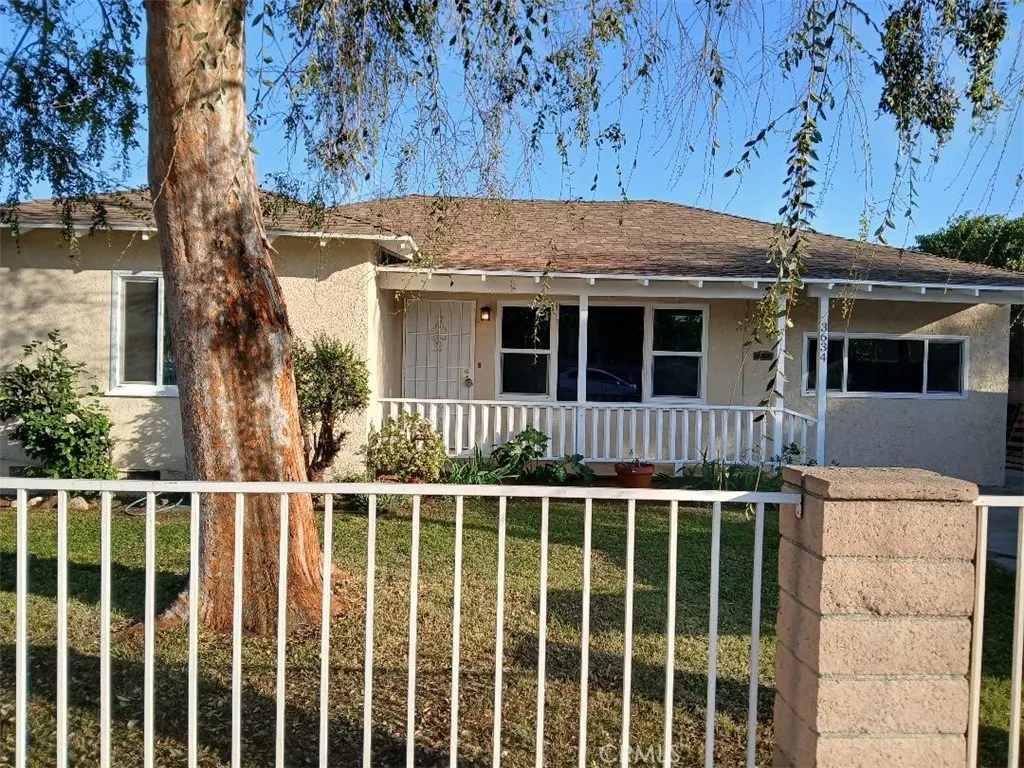 3634 Pioneer, Jurupa Valley, California 92509 home-pic-1