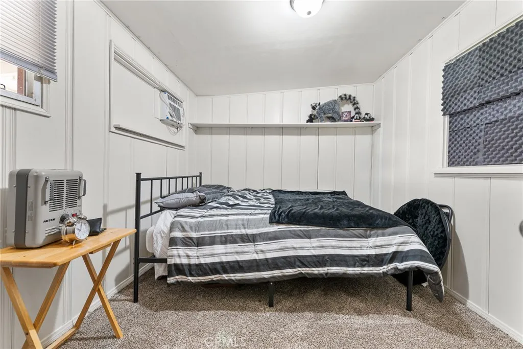 4481 13th, Riverside, California 92501 home-pic-17