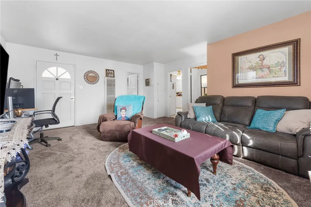 4481 13th, Riverside, California 92501 home-pic-10
