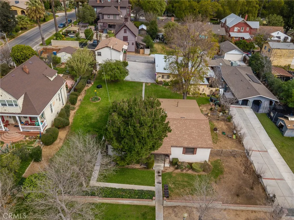 4481 13th, Riverside, California 92501 home-pic-1