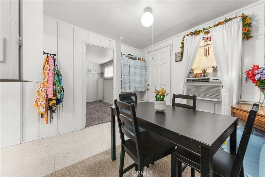 4481 13th, Riverside, California 92501 home-pic-28