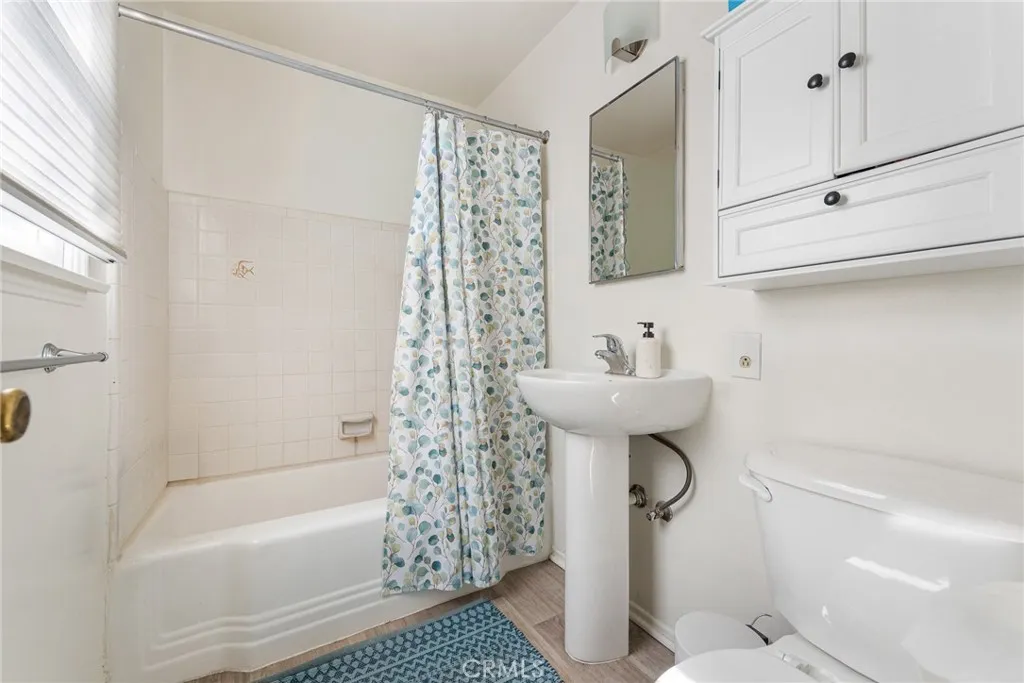 4481 13th, Riverside, California 92501 home-pic-40