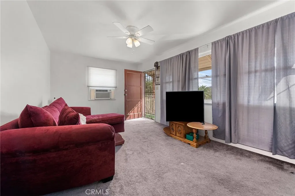 4481 13th, Riverside, California 92501 home-pic-39