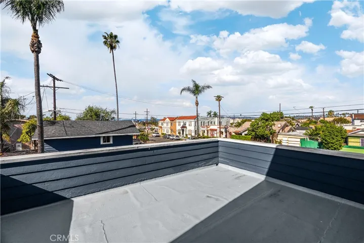 2301 9th, Los Angeles, California 90018