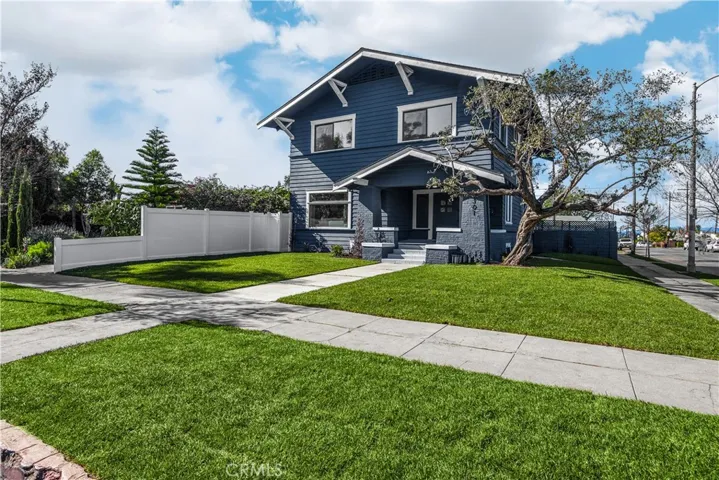 2301 9th, Los Angeles, California 90018
