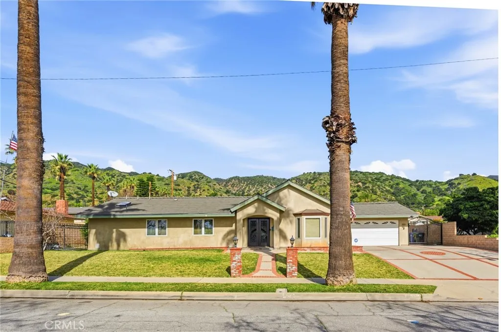 1011 E Palm, Glendora, California 91741 home-pic-1