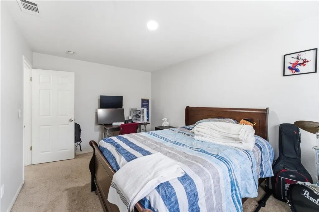 1246 1246 Oak Haven Way, Antioch, California 94531 home-pic-33