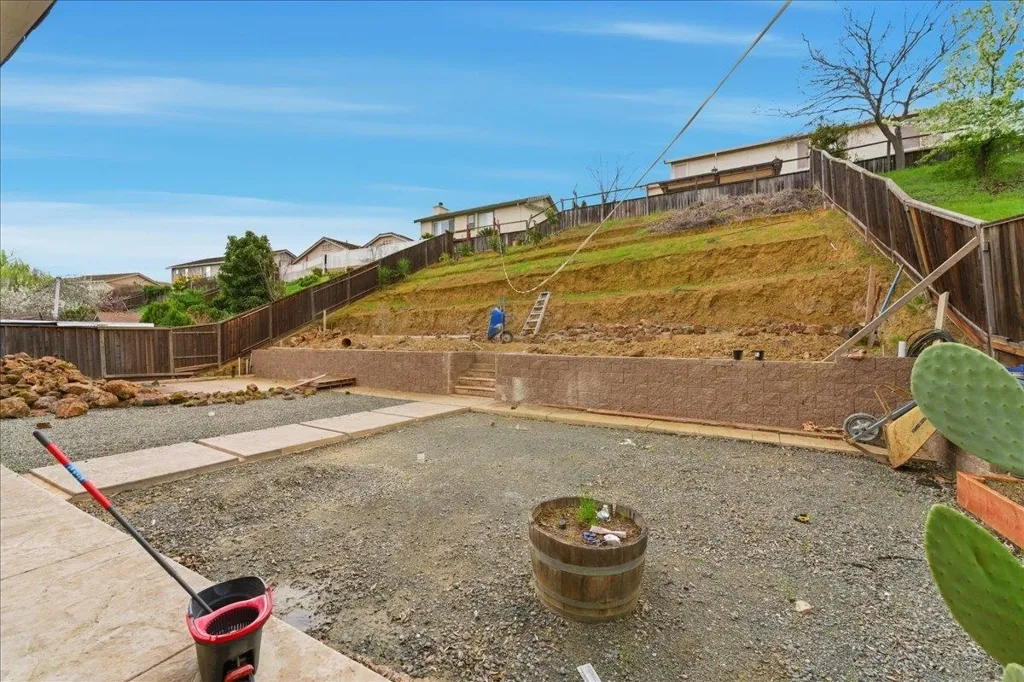 1246 1246 Oak Haven Way, Antioch, California 94531 home-pic-41