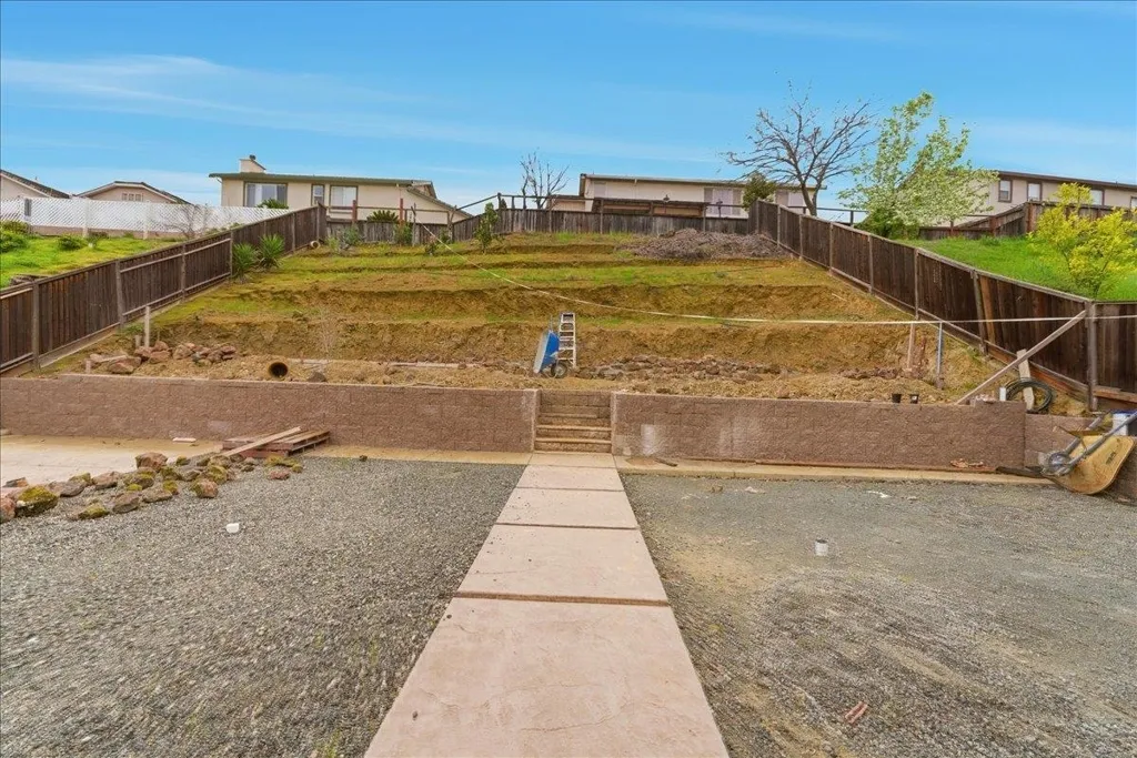 1246 1246 Oak Haven Way, Antioch, California 94531 home-pic-40