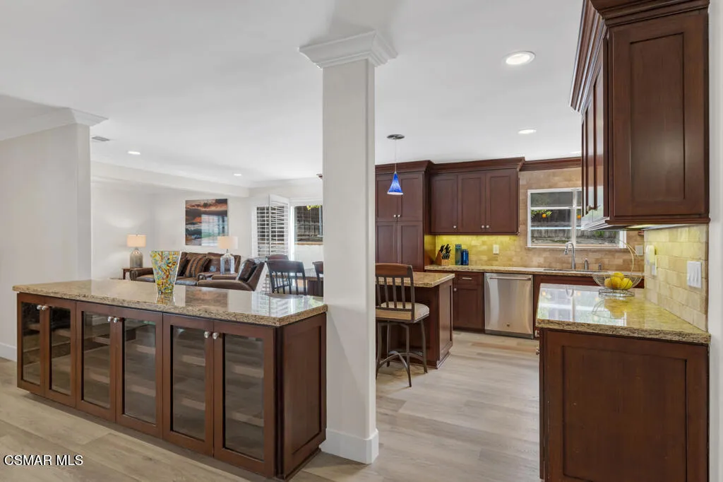 260 Greenmeadow Drive, Thousand Oaks, California 91320 home-pic-10