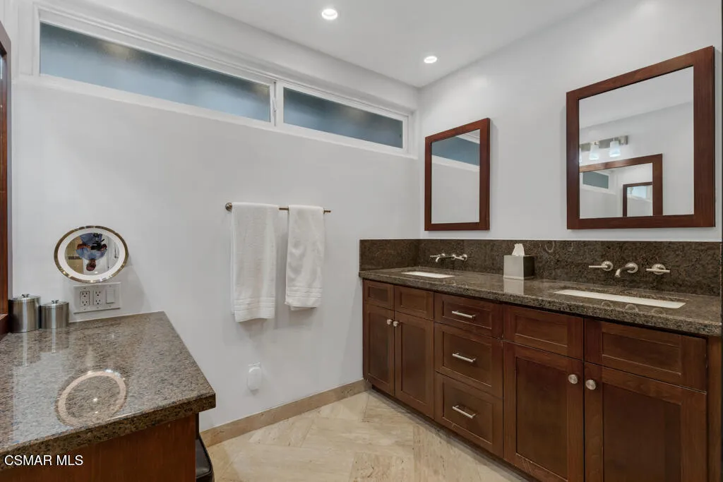 260 Greenmeadow Drive, Thousand Oaks, California 91320 home-pic-30