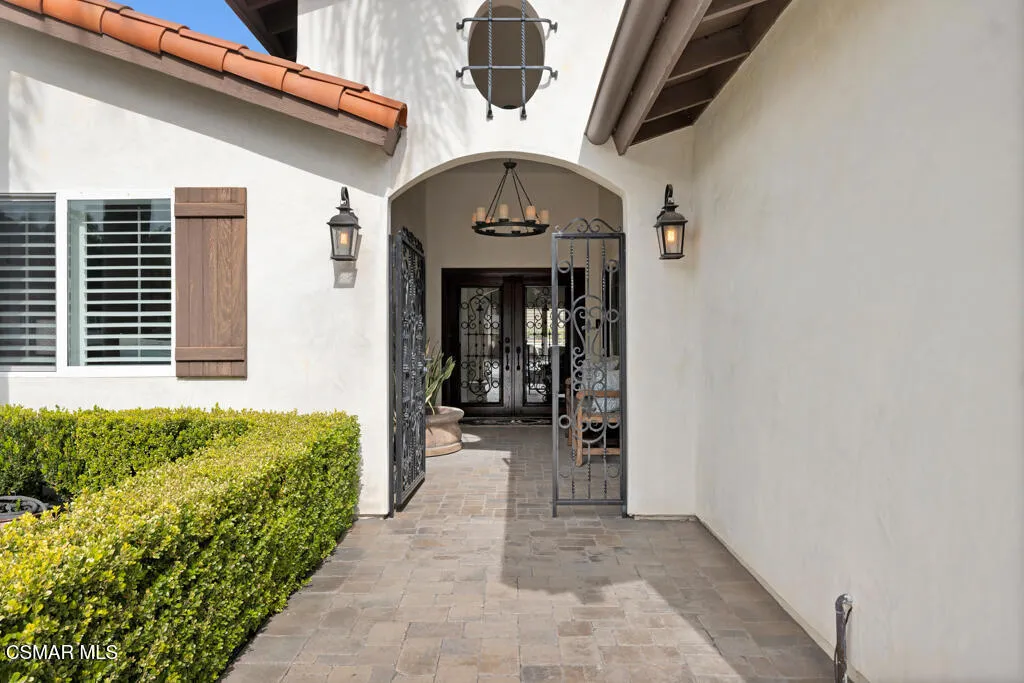 260 Greenmeadow Drive, Thousand Oaks, California 91320 home-pic-3