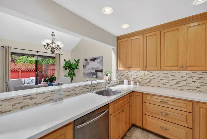 3015 Arlington Drive, Aptos, California 95003