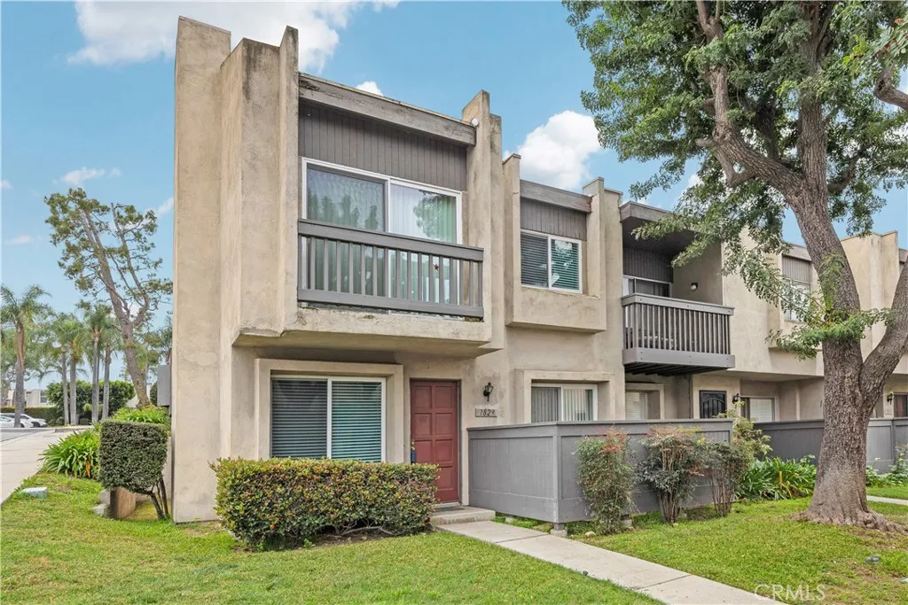 1829 Rainbow Terrace, Montebello, California 90640 home-pic-37