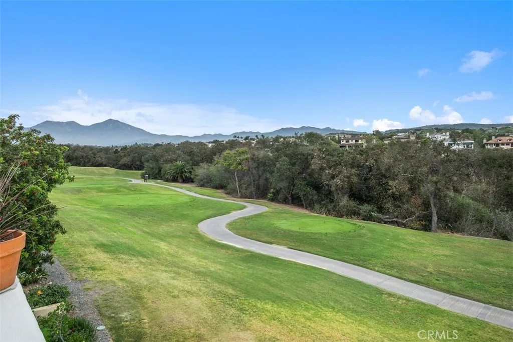 40 Via Barcaza, Coto De Caza, California 92679 home-pic-5