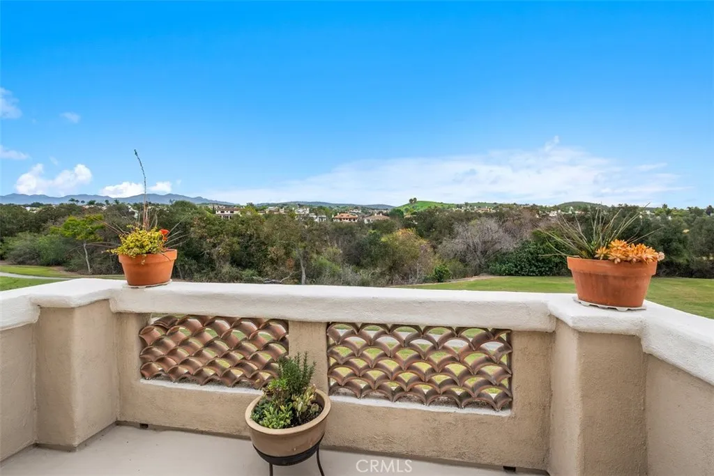 40 Via Barcaza, Coto De Caza, California 92679 home-pic-27