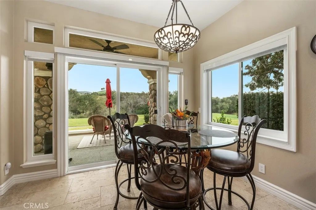 40 Via Barcaza, Coto De Caza, California 92679 home-pic-9