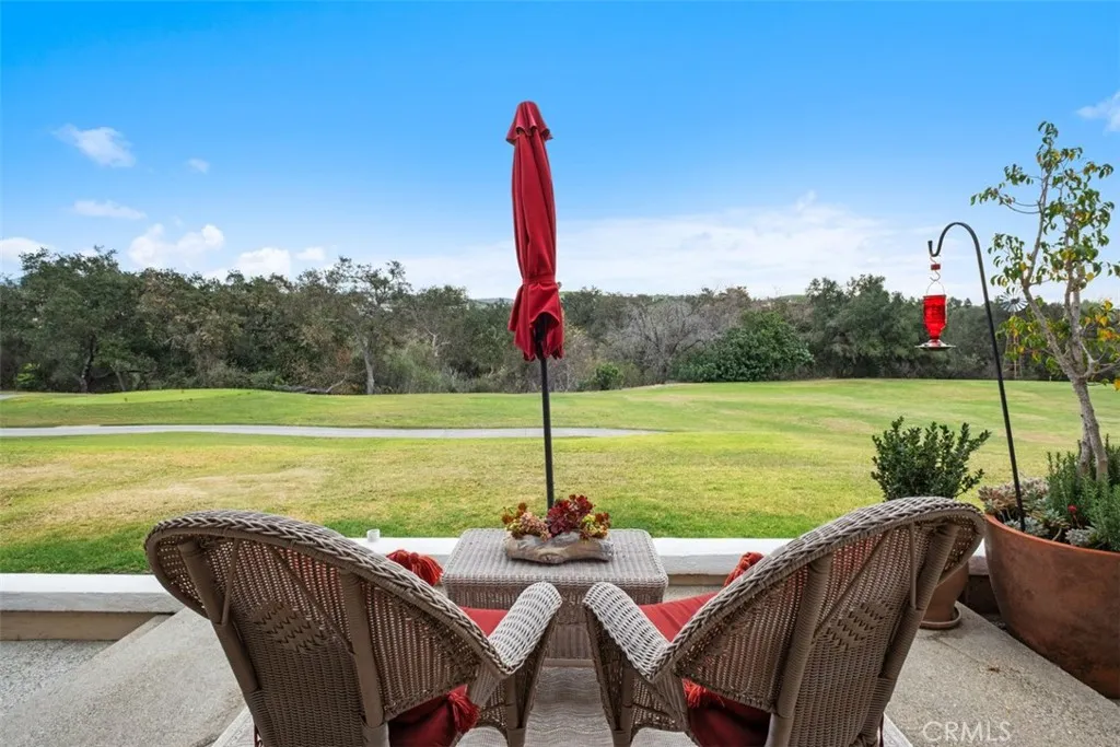 40 Via Barcaza, Coto De Caza, California 92679 home-pic-3