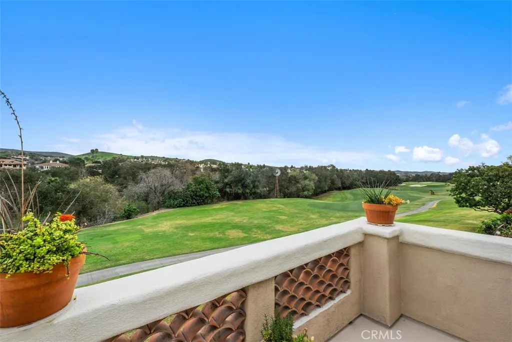 40 Via Barcaza, Coto De Caza, California 92679 home-pic-28