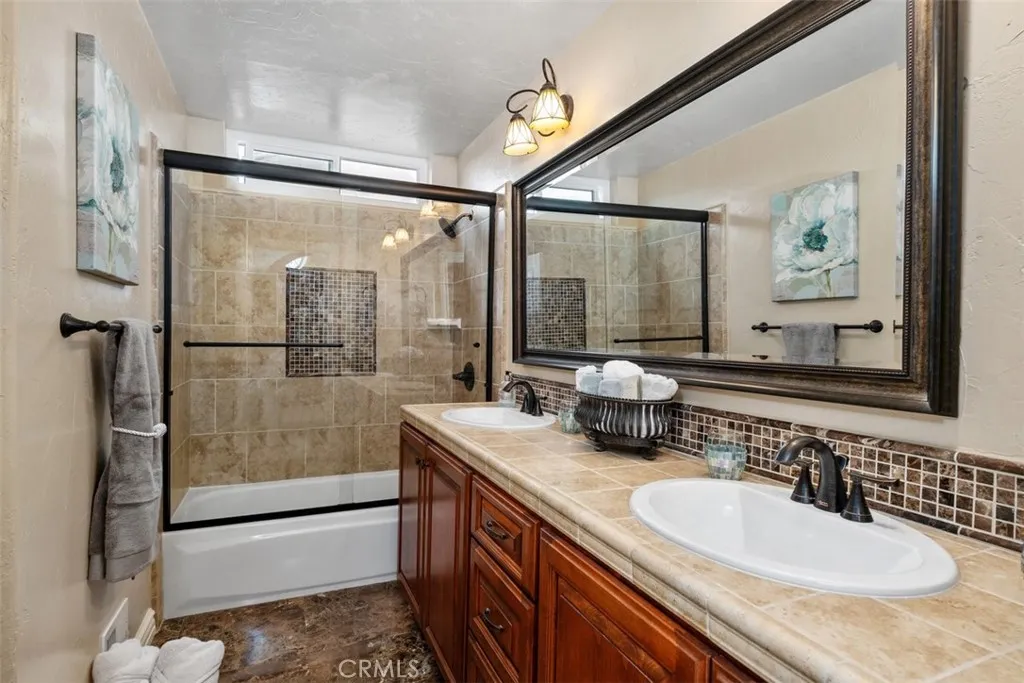 40 Via Barcaza, Coto De Caza, California 92679 home-pic-21