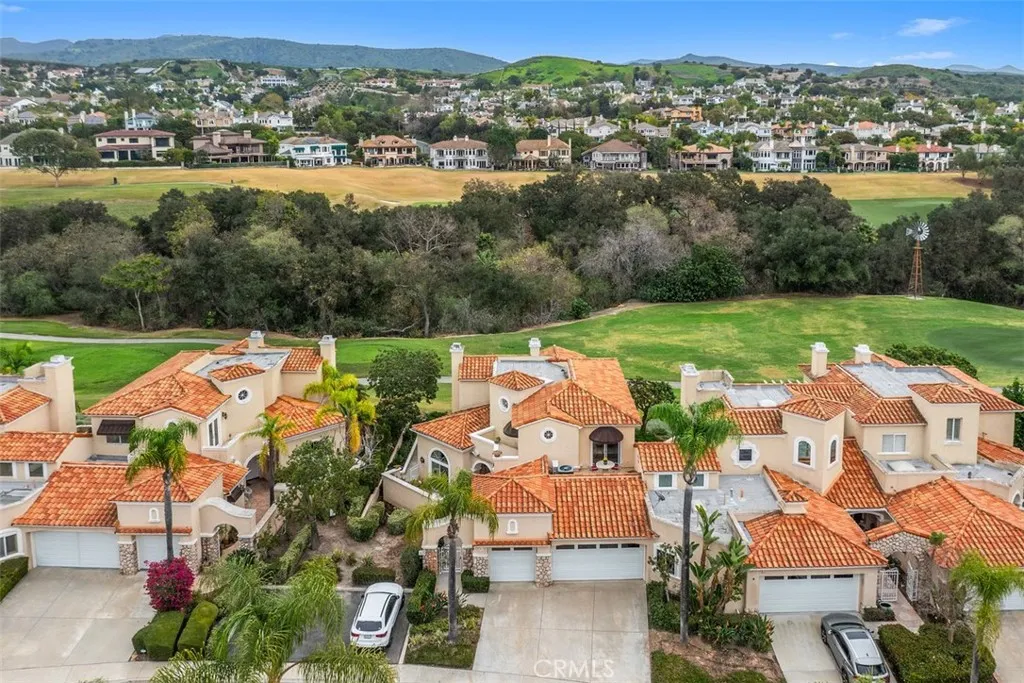 40 Via Barcaza, Coto De Caza, California 92679 home-pic-33