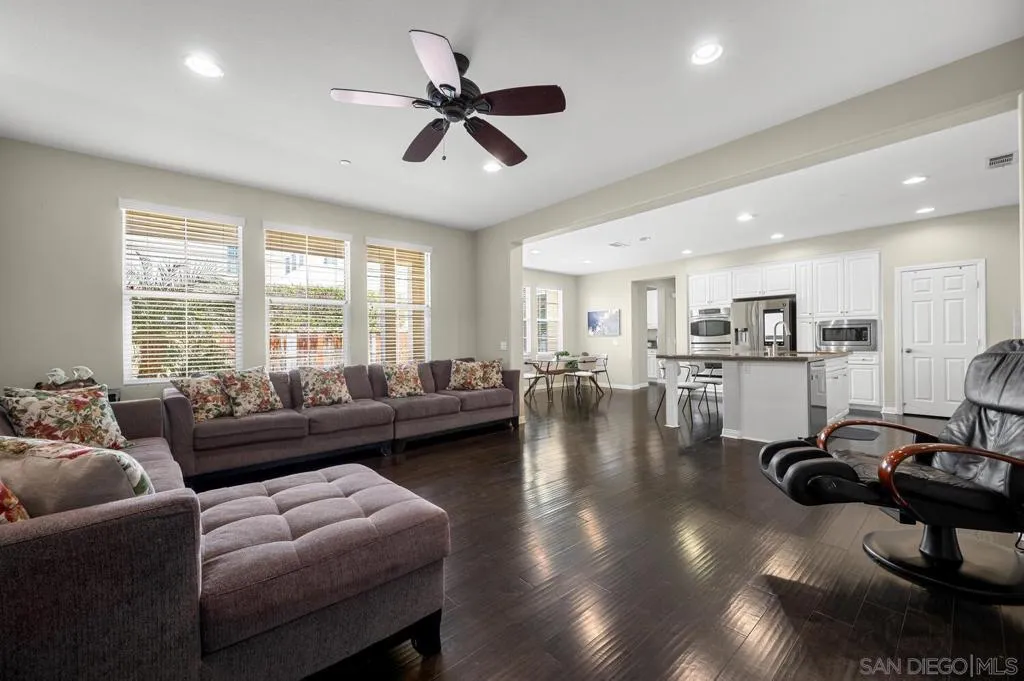 17314 Eagle Canyon Pl, San Diego, California 92127 home-pic-1