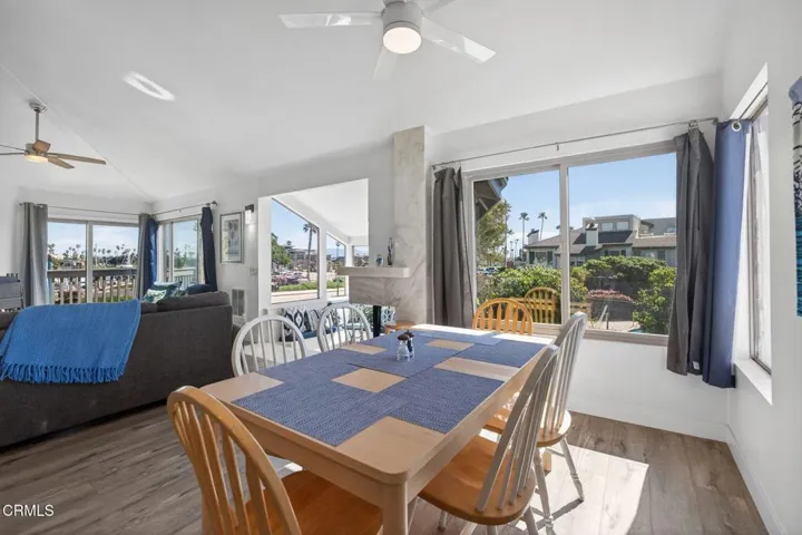 88-web-or-mls-Upmarketmedia_3464Sun-resh