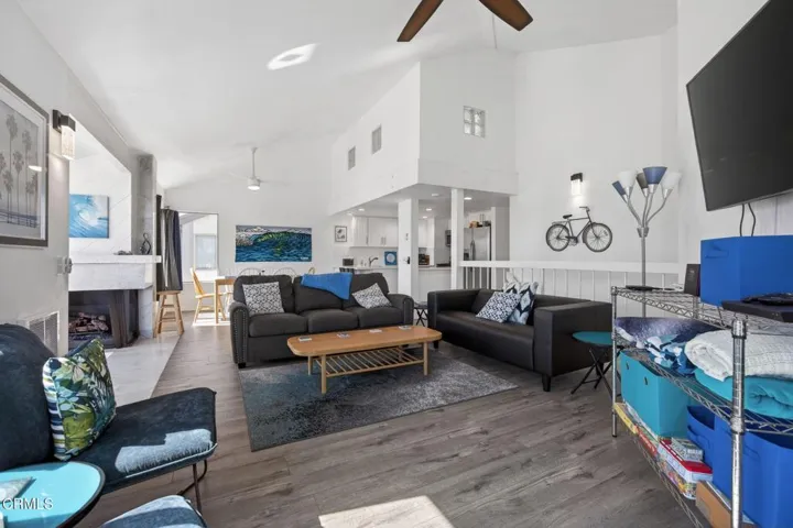 82-web-or-mls-Upmarketmedia_3464Sun-resh
