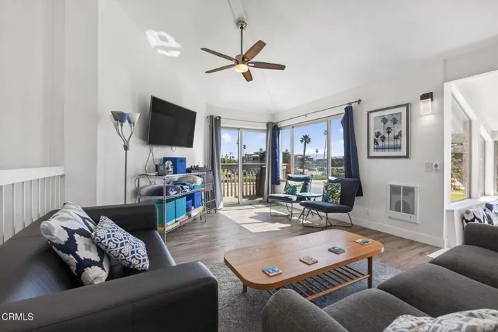 79-web-or-mls-Upmarketmedia_3464Sun-resh
