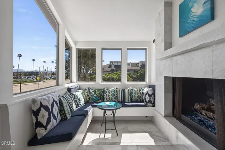 84-web-or-mls-Upmarketmedia_3464Sun-resh
