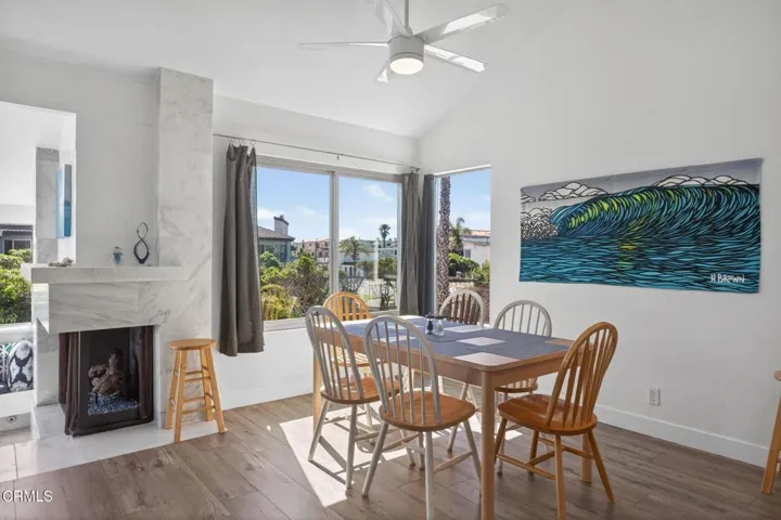 86-web-or-mls-Upmarketmedia_3464Sun-resh