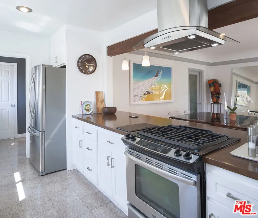 4915 West Boulevard, View Park, California 90043 home-pic-14
