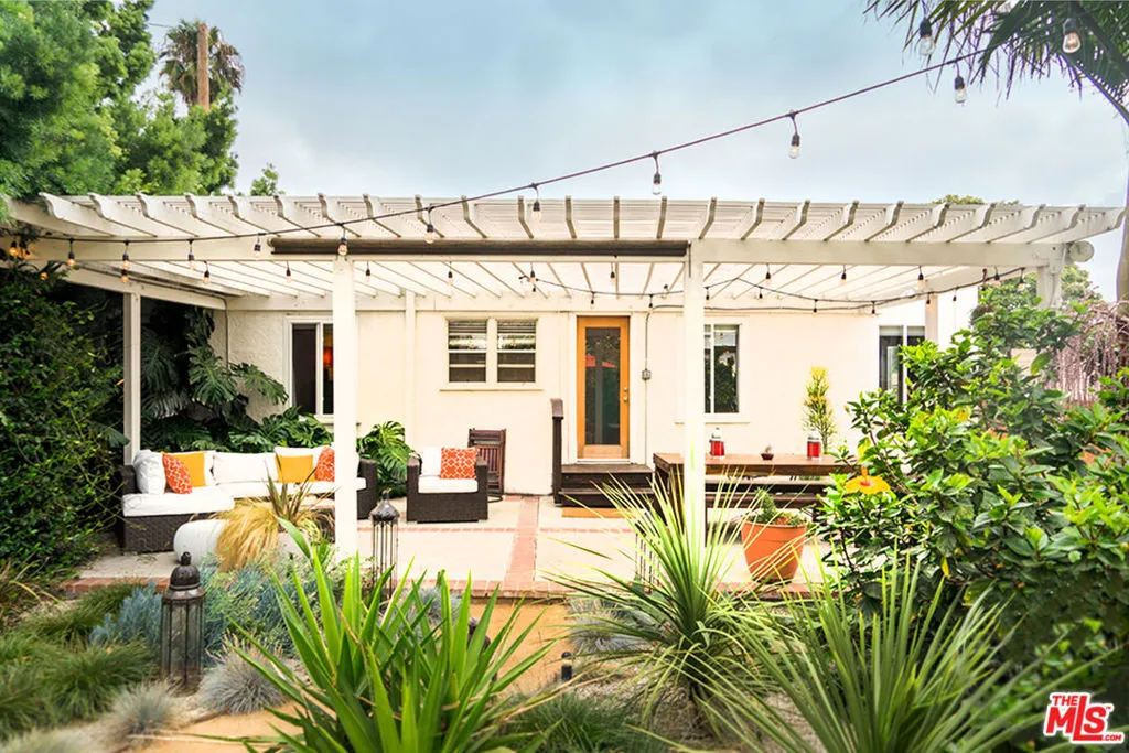 4915 West Boulevard, View Park, California 90043 home-pic-35
