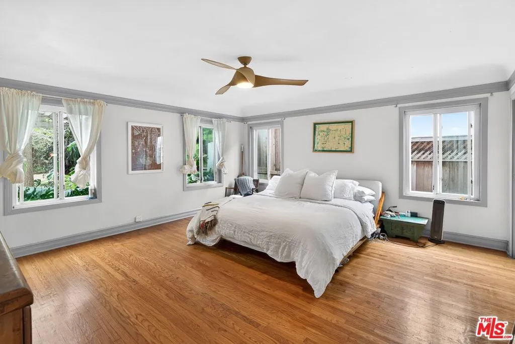 4915 West Boulevard, View Park, California 90043 home-pic-21