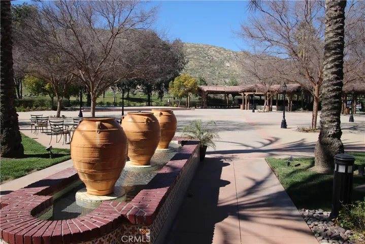 660 Olazabal Dr, Hemet, California 92545