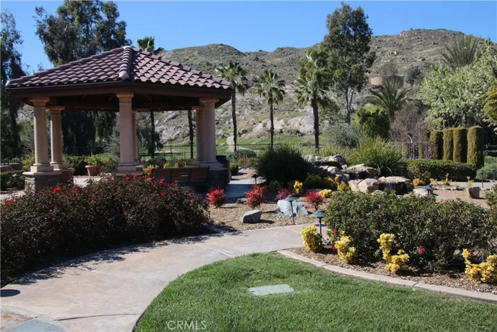 660 Olazabal Dr, Hemet, California 92545
