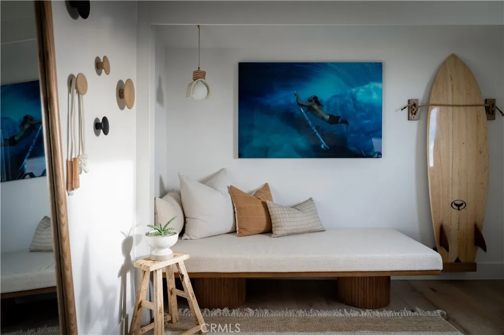 616 Poinsettia Avenue, Corona Del Mar, California 92625 home-pic-37