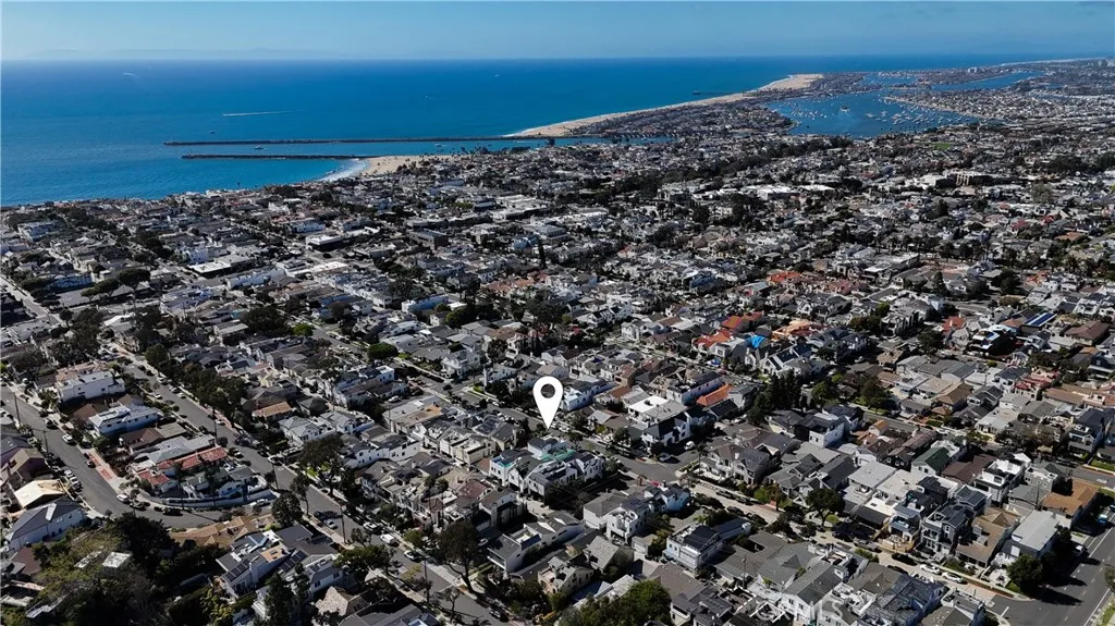 616 Poinsettia Avenue, Corona Del Mar, California 92625 home-pic-48