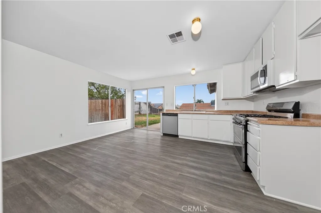 12824 Mirado, Grand Terrace, California 92313 home-pic-7