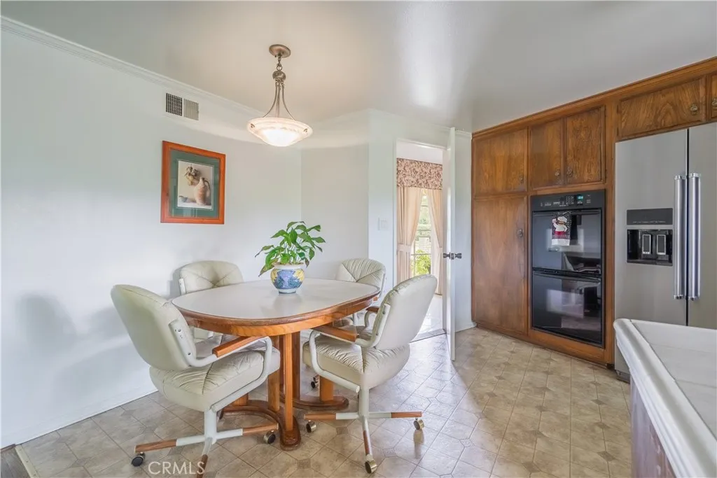 2605 Kiska Avenue, Hacienda Heights, California 91745 home-pic-14