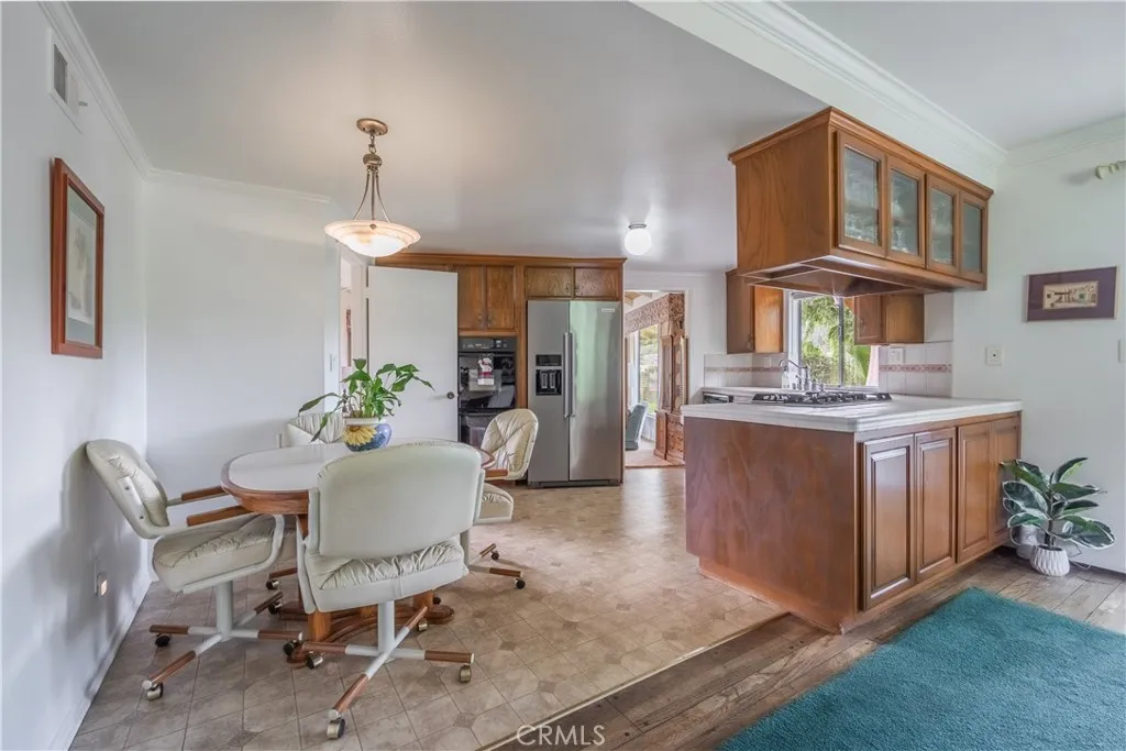 2605 Kiska Avenue, Hacienda Heights, California 91745 home-pic-15