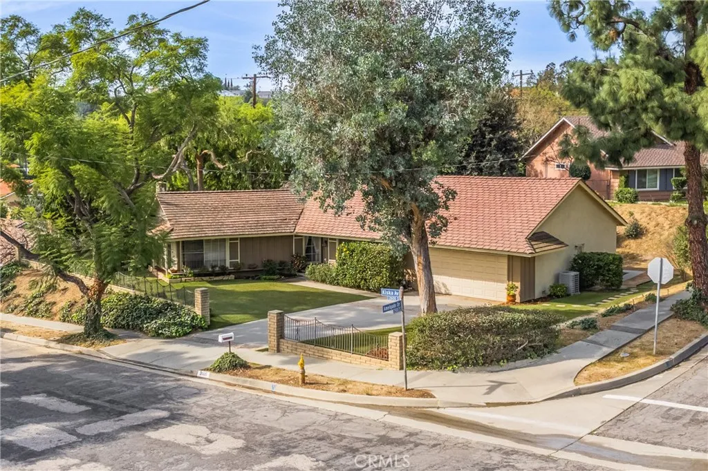 2605 Kiska Avenue, Hacienda Heights, California 91745 home-pic-36