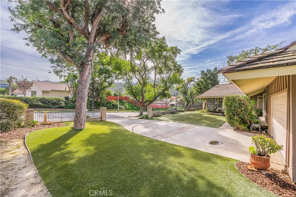 2605 Kiska Avenue, Hacienda Heights, California 91745 home-pic-29