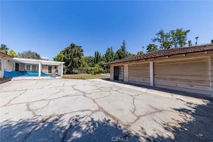 1640 Bedford, San Marino, California 91108