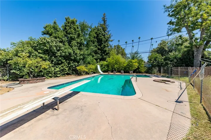 1640 Bedford, San Marino, California 91108
